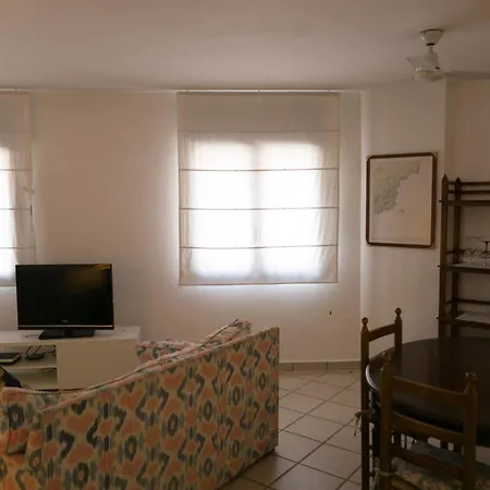 アパート 2 Bed. Gf In Center Of W Shared Pool Parking H62 *